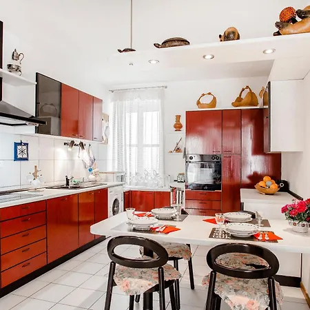 Hidden Paradise Bacvice