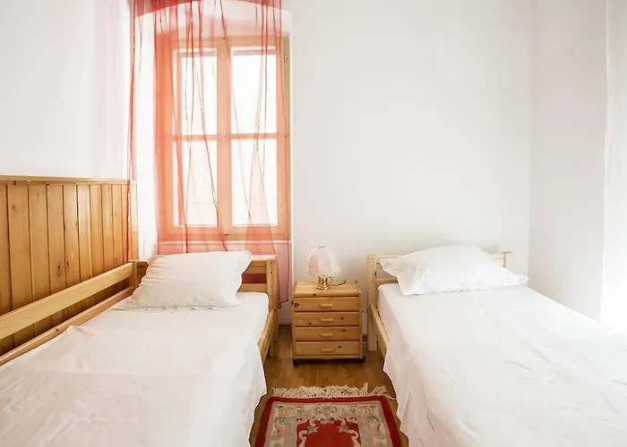 Hidden Paradise Bacvice Apartamento *